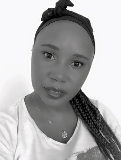 Profil de Cynthia, une femme célibataire de 40 ans à Libreville