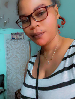 Profil de Helodie, une femme célibataire de 32 ans à Petit Abidjan-Youkou