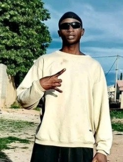 Profil de Raf, un homme célibataire de 22 ans à 1er Arrondissement