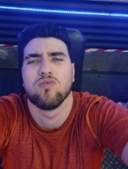 Profil de Miguel, un homme célibataire de 22 ans à Valencia