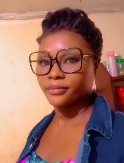 Profil de Edwige, une femme célibataire de 36 ans à Aba