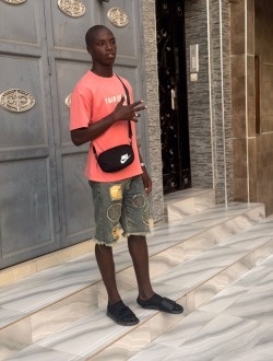 Profil de Ben, un homme célibataire de 21 ans à Dakar