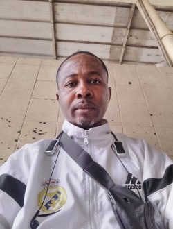 Profil de Ouzerou, un homme célibataire de 41 ans à Aba