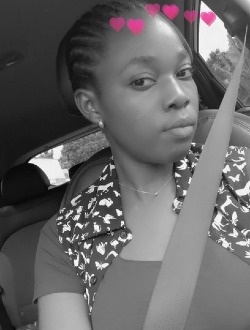 Profil de Era, une femme célibataire de 27 ans à Lomé