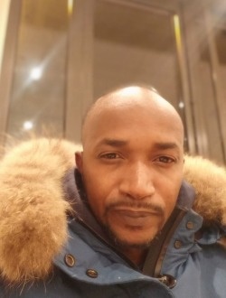 Profil de Aldo, un homme célibataire de 42 ans à Courbevoie