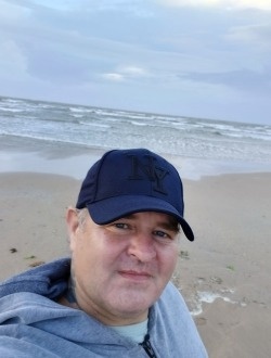 Profil de Frédéric, un homme célibataire de 50 ans à Laval