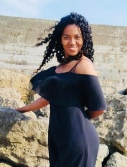 Profil de Fanrina, une femme célibataire de 34 ans à La Rochelle