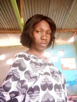 Profil de Jehudiel, une femme célibataire de 30 ans à Yaoundé