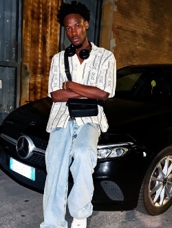 Profil de Moussa, un homme célibataire de 19 ans à Parma