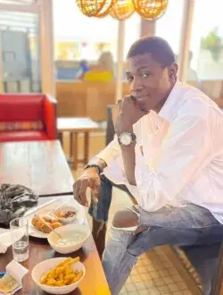Profil de Boris, un homme célibataire de 26 ans à Douala