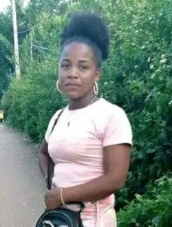 Profil de Leonie, une femme célibataire de 26 ans à Ambanja