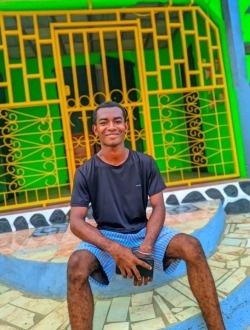Profil de Alfredo, un homme célibataire de 21 ans à Ambanja