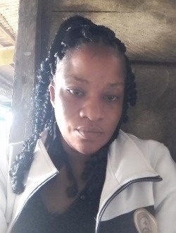 Profil de Edith, une femme célibataire de 33 ans à Kribi
