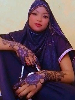 Profil de Sakina, une femme célibataire de 20 ans à Ouaga 2000