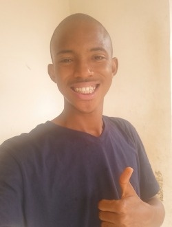Profil de Nouh, un homme célibataire de 21 ans à Conakry