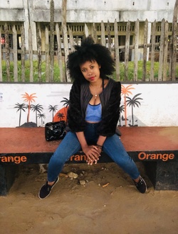Profil de Vania, une femme célibataire de 28 ans à Toamasina
