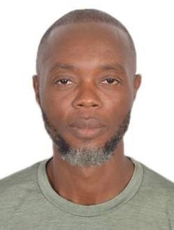 Profil de Chedrack, un homme célibataire de 44 ans à Abomey-Calavi