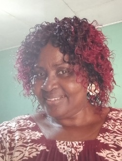 Profil de Pauline, une femme célibataire de 58 ans à Ababa