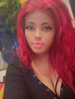 Profil de Olivia, une femme célibataire de 27 ans à Douala