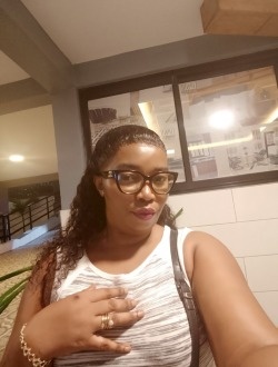 Profil de Jacky, une femme célibataire de 39 ans à Douala