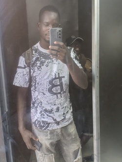 Profil de Yaya, un homme célibataire de 30 ans à Petit Abidjan-Youkou