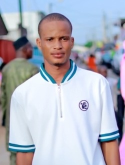 Profil de Aziz, un homme célibataire de 29 ans à Petit Abidjan-Youkou