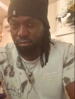 Profil de Francis, un homme célibataire de 35 ans à Courcelles-lès-Lens