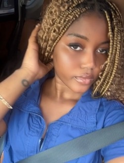 Profil de Jeanne D'Arc, une femme célibataire de 22 ans à Adjagbo