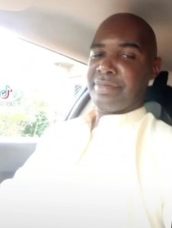 Profil de Nicolas, un homme célibataire de 45 ans à Yaoundé