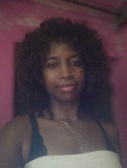 Profil de Nella, une femme célibataire de 32 ans à Toamasina