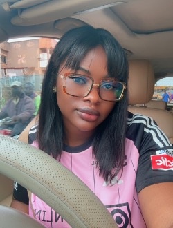 Profil de Ornella Mylène, une femme célibataire de 29 ans à Yaoundé
