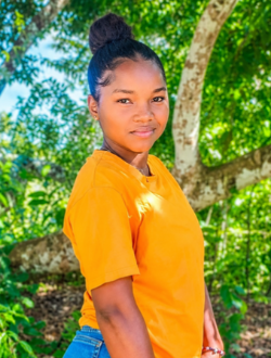 Profil de Tatiana, une femme célibataire de 20 ans à Sambava