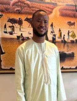 Profil de Mamadou, un homme célibataire de 27 ans à Le Plateau