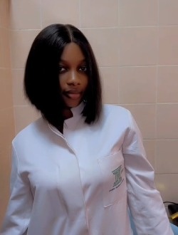 Profil de Vivianne, une femme célibataire de 22 ans à Garoua Vindé
