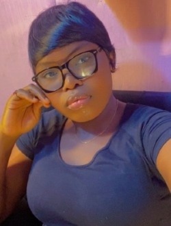 Profil de Virginie, une femme célibataire de 24 ans à Kinshasa Nongo