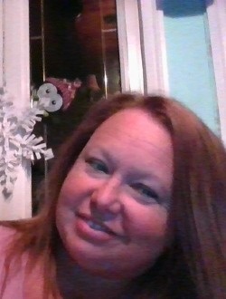 Profil de Guylaine, une femme célibataire de 63 ans à Saint-Calixte