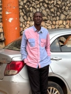 Profil de Marius, un homme célibataire de 31 ans à Abata