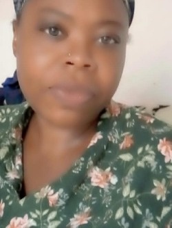 Profil de Aimé, une femme célibataire de 33 ans à Yaoundé