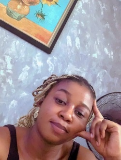Profil de Carole, une femme célibataire de 25 ans à Ababa