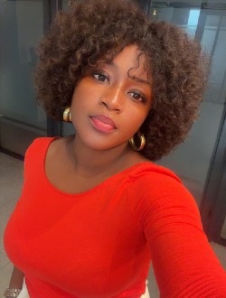 Profil de Patricia, une femme célibataire de 33 ans à Douala