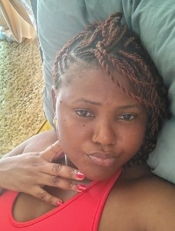 Profil de Estelle, une femme célibataire de 36 ans à Douala