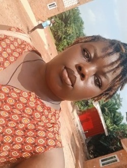 Profil de Amsetou Faustine, une femme célibataire de 22 ans à Ouagadougou