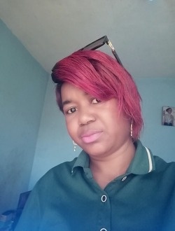 Profil de Laysha, une femme célibataire de 33 ans à Yaoundé