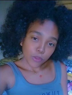 Profil de Naïma Rijianah, une femme célibataire de 23 ans à Antananarivo