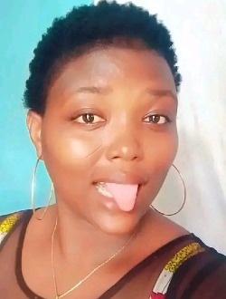 Profil de Nanie, une femme célibataire de 33 ans à Abang