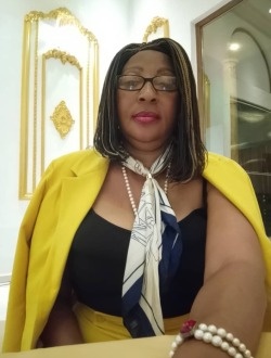 Profil de Véronique, une femme célibataire de 47 ans à Yaoundé