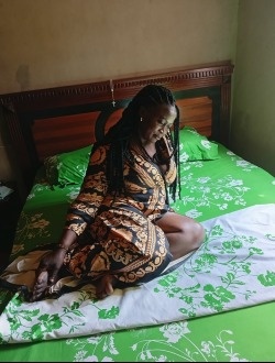 Profil de Silvie, une femme célibataire de 59 ans à Aboué