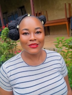 Profil de Nadège, une femme célibataire de 41 ans à Aba