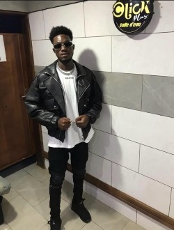 profile picture 0