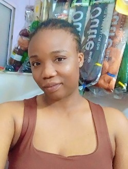 Profil de Vicky, une femme célibataire de 27 ans à Aç-çahrij